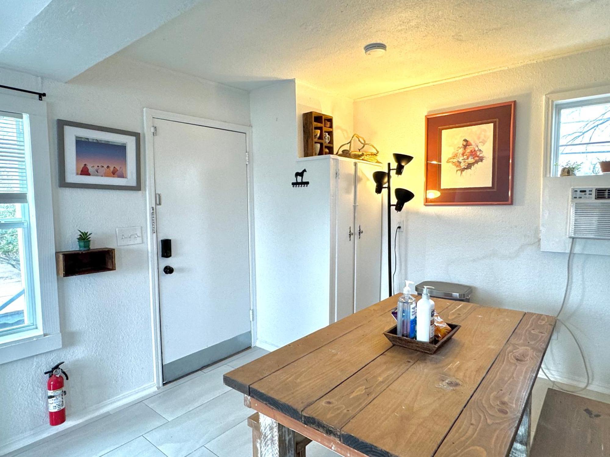 Upgraded Suite - Easy Access To Uptown #N29 Oklahoma City Exterior photo