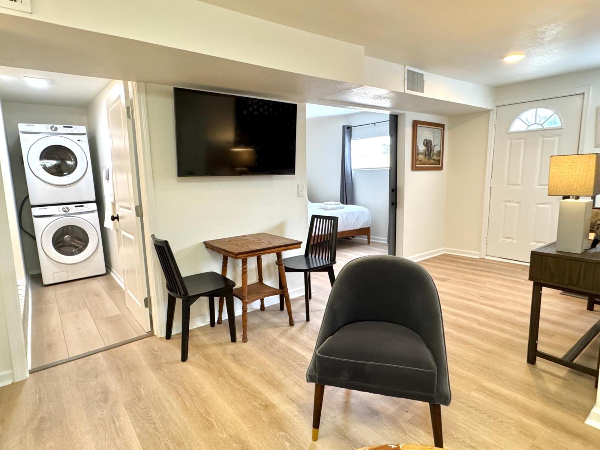 Upgraded Suite - Easy Access To Uptown #N29 Oklahoma City Exterior photo